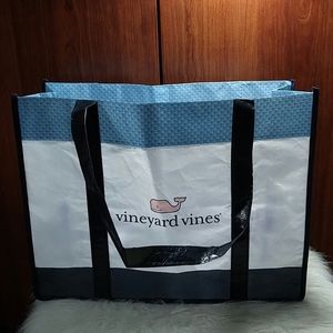 Classic Vineyard Vines shopping tote bag